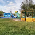 Mobil Avec Terrasse Pour 6 Personnes - Api-1-52-397 Massillargues-Attuech