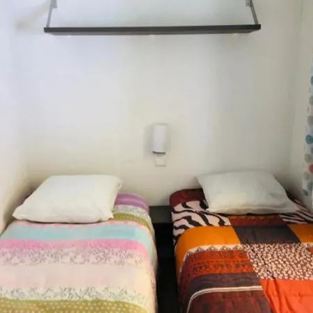 Kamp alanı Mobil Avec Terrasse Pour 6 Personnes - Api-1-52-397 Massillargues-Attuech
