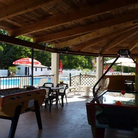 Kamp alanı Mobil Avec Terrasse Pour 6 Personnes - Api-1-52-397 Massillargues-Attuech
