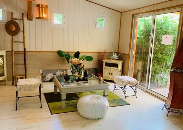 Mobil Avec Terrasse Pour 6 Personnes - Api-1-52-397 Campeggio Massillargues-Attuech